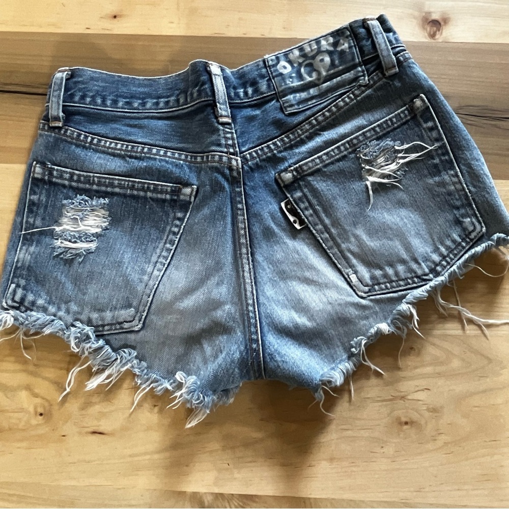 Hollywood Ranch x Okura denim jean daisy duke festival shorts distressed 29